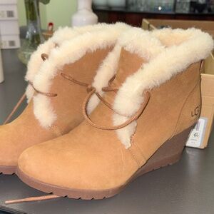 UGG Women's Tan Shearling Ankle Boots